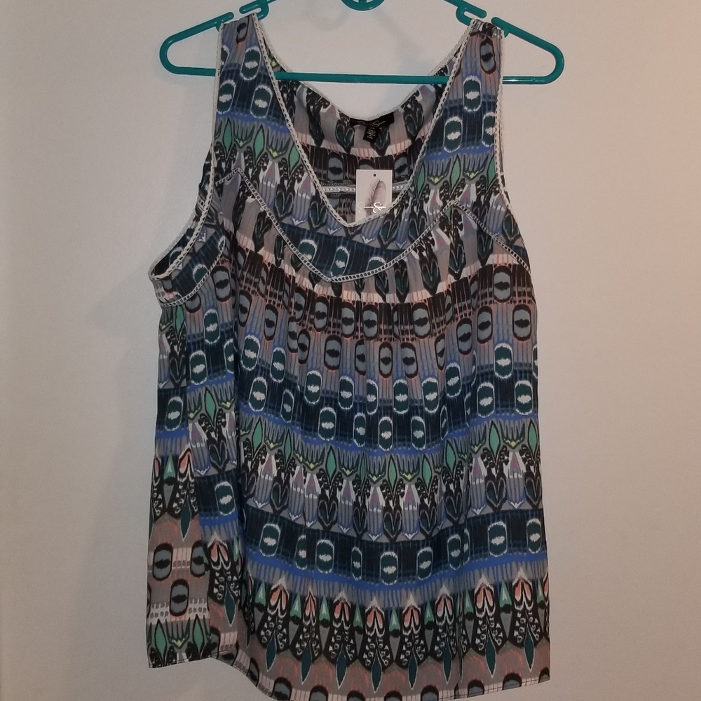 NWT Jessica Simpson Sleeveless Blouse